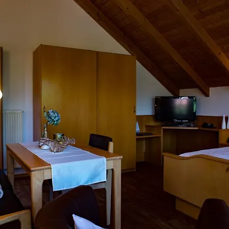 Appartementhaus Sibylle 아파트 *